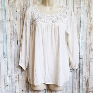 Ralph Lauren off-white top w/ embroidered lace